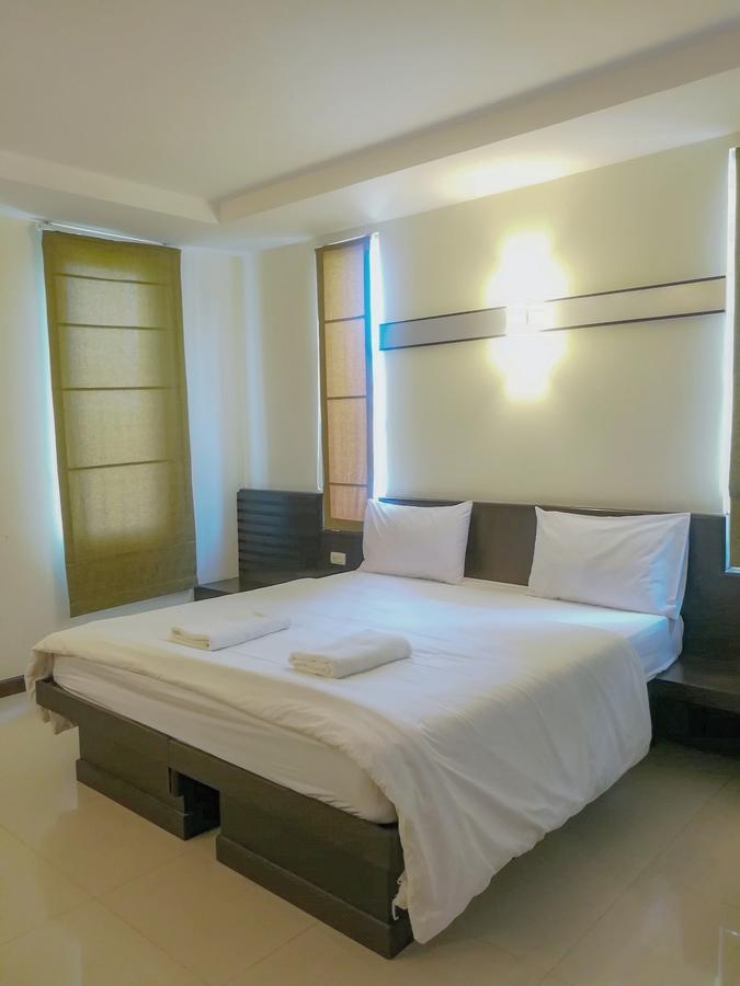 K.m. House Hotel